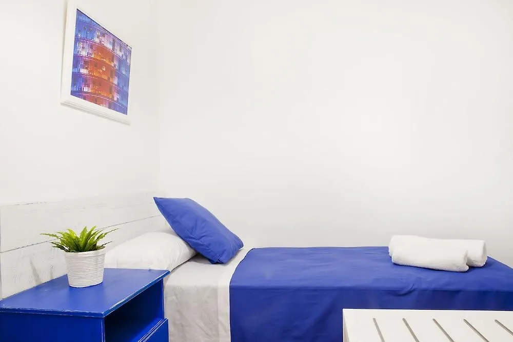 Blue Barcelona Bed & Breakfast 2*,  Spain