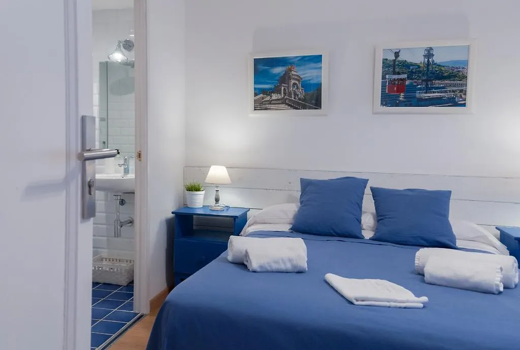 Blue Barcelona Bed & Breakfast