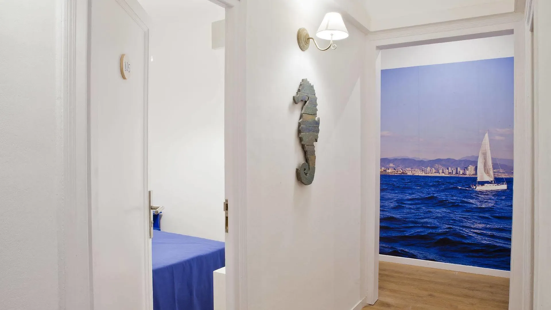 Blue Barcelona Bed & Breakfast 2*,  Spain